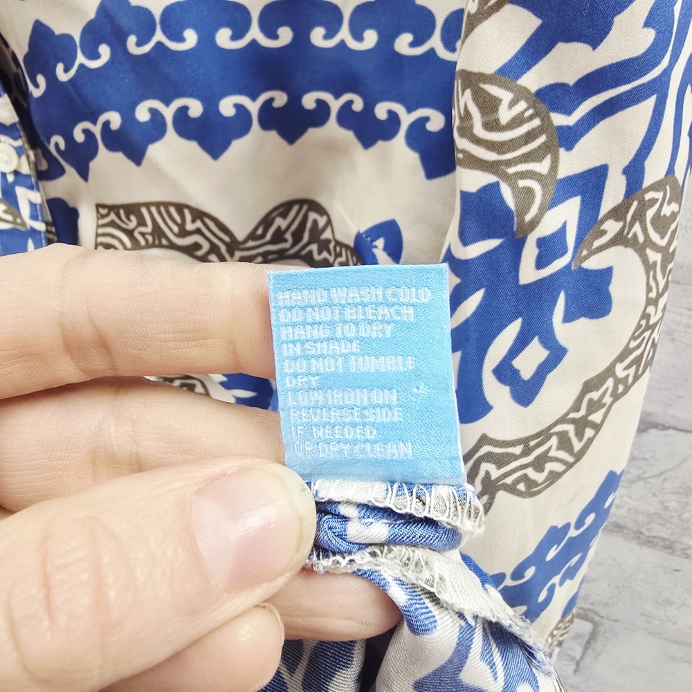 J. Mclaughlin Silk Button Down - image 8